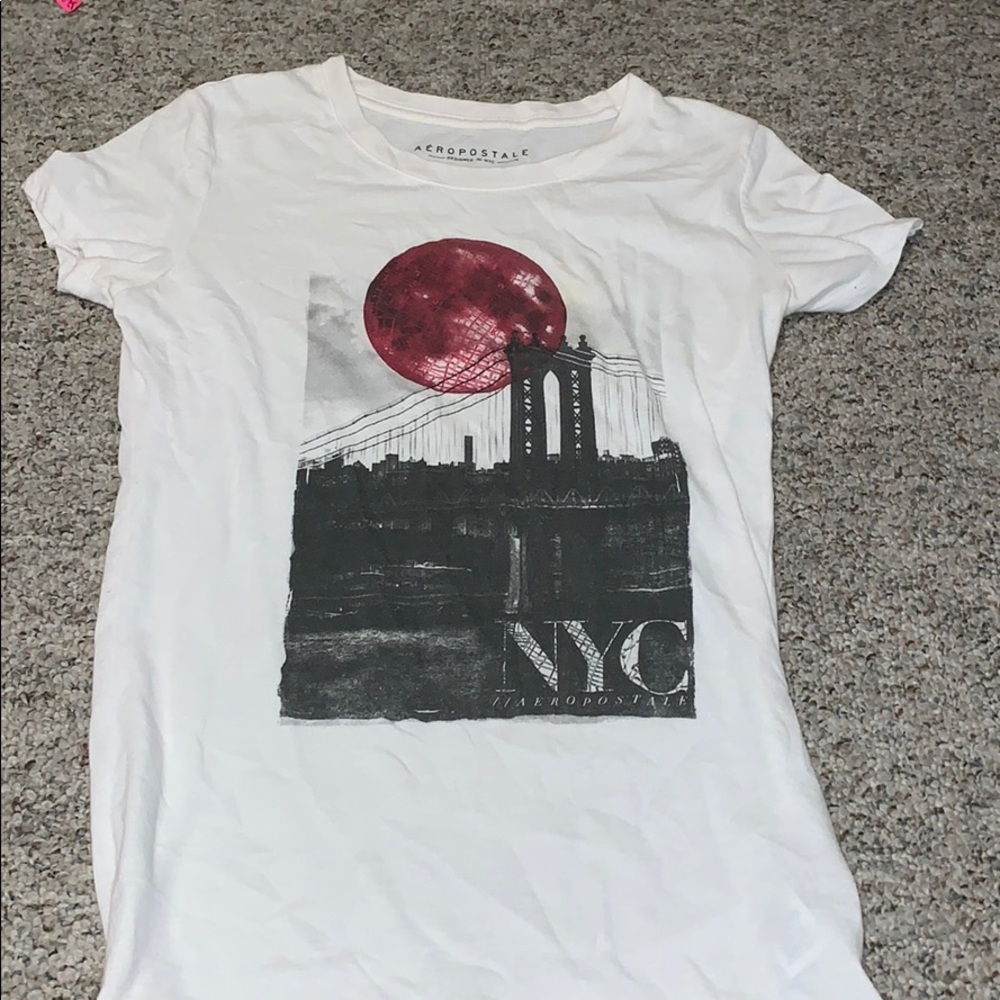 Aeropostale t shirt